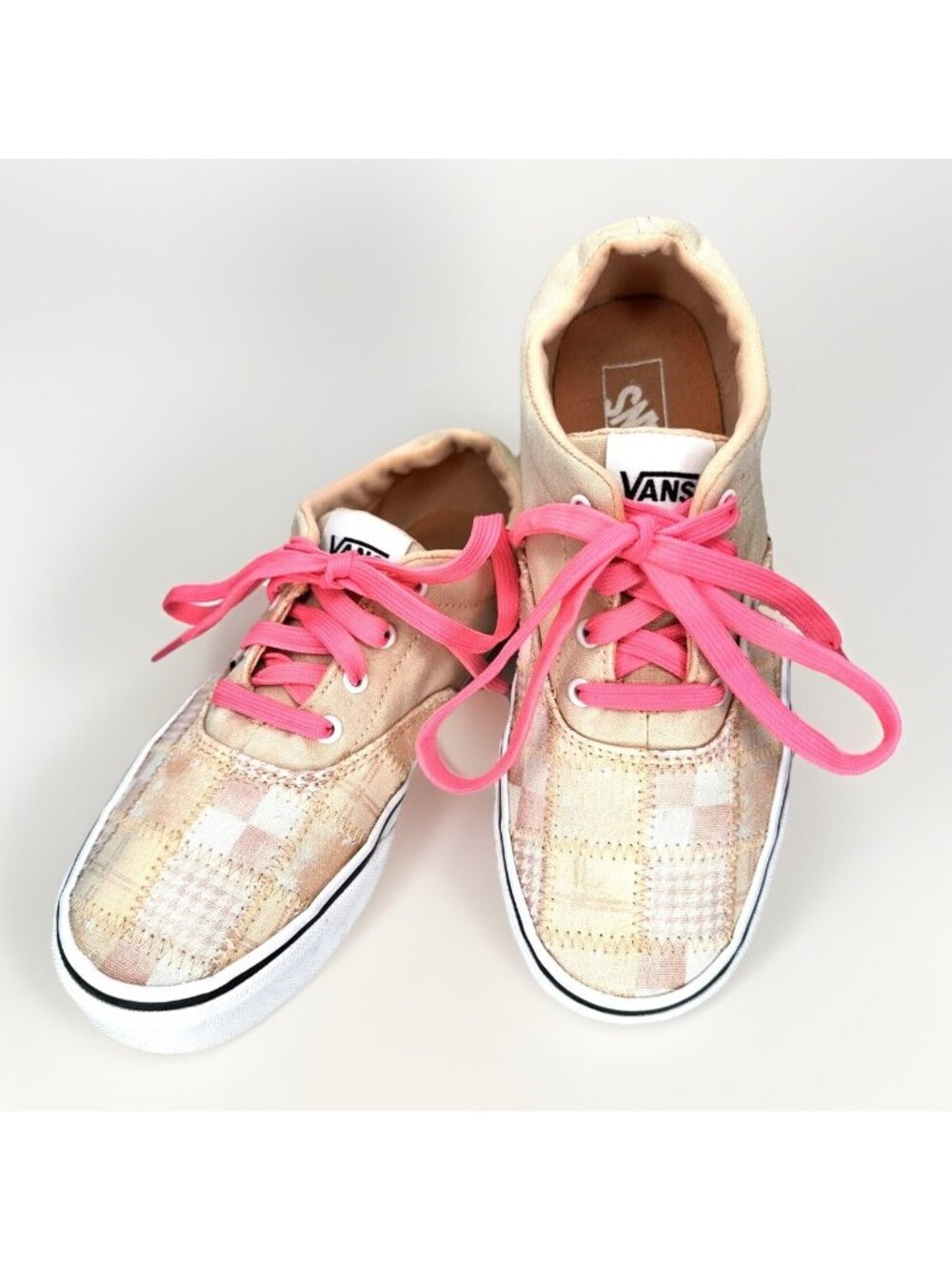 VANS Off The Wall Skate Shoes Womens 4 Pink Checkerboard Patchwork Lace Up